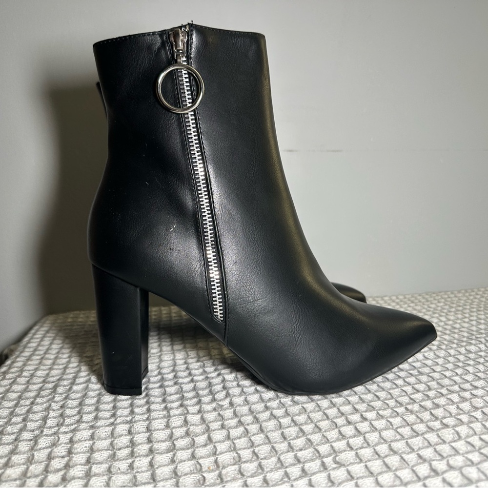Black Ankle Boots with Zipper - Picture 2 of 5